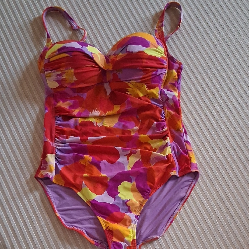 Niptuck One Piece Multi-Fit Cup Floral Swimsuit - Size 8